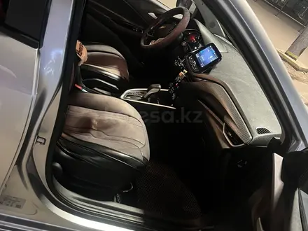 Chevrolet Onix 2023 года за 5 550 000 тг. в Астана – фото 5
