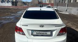 Hyundai Accent 2013 годаүшін3 800 000 тг. в Караганда – фото 3