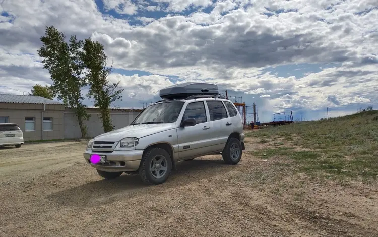 Chevrolet Niva 2005 года за 2 200 000 тг. в Семей