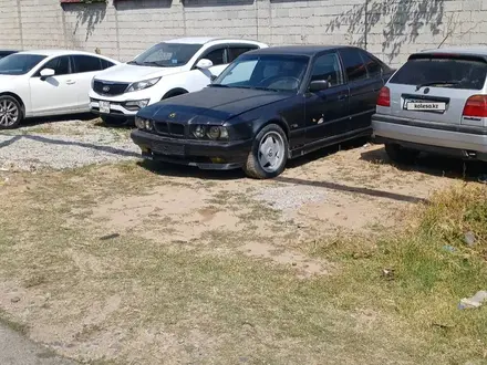 BMW 525 1993 года за 1 500 000 тг. в Шымкент