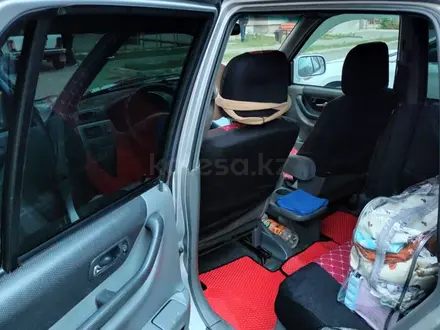 Honda CR-V 2001 года за 4 000 000 тг. в Уральск – фото 4