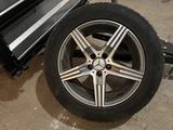 Зимняя резина 235/55 R17 с дисками за 230 000 тг. в Караганда – фото 4