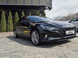 Hyundai Elantra 2021 года за 10 900 000 тг. в Алматы