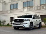 Toyota Land Cruiser 2016 годаүшін29 500 000 тг. в Астана
