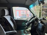 Volkswagen Multivan 1993 годаүшін4 200 000 тг. в Караганда – фото 2