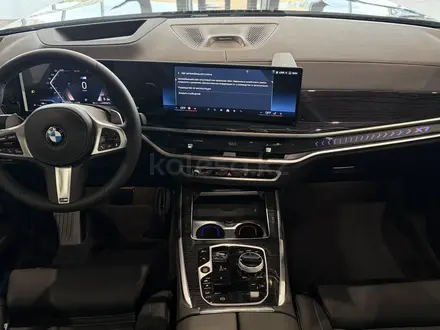 BMW X7 XDrive 40i 2026 года за 105 327 000 тг. в Петропавловск – фото 13