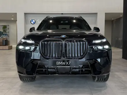 BMW X7 XDrive 40i 2026 года за 105 327 000 тг. в Петропавловск – фото 2