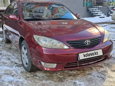 Toyota Camry 2005 года за 5 000 000 тг. в Алматы – фото 2