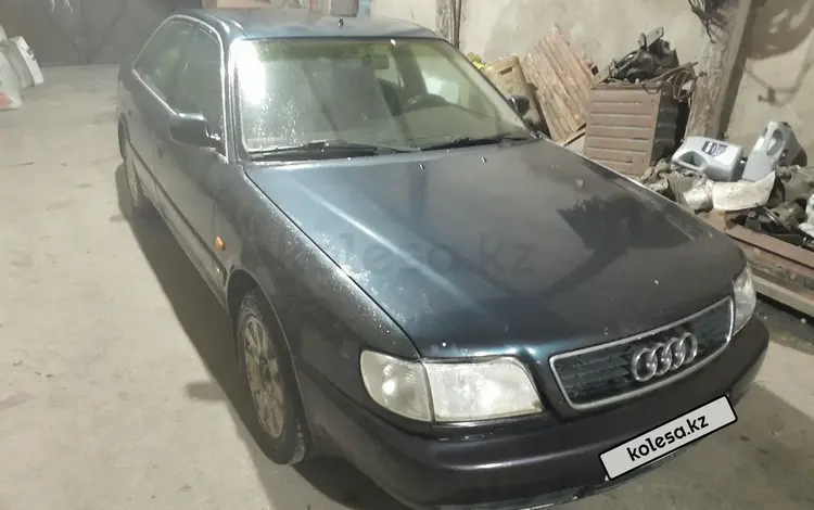 Audi A6 1995 годаfor1 850 000 тг. в Астана