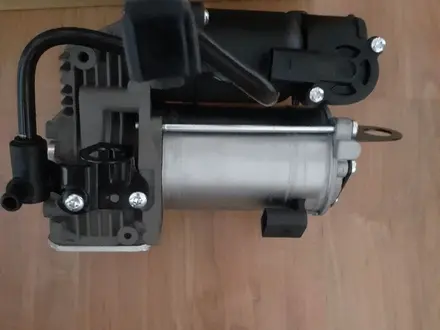 Компрессор пневма мерседес X166 GL W166 ML за 300 000 тг. в Астана – фото 4
