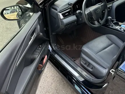 Toyota Camry 2025 года за 21 200 000 тг. в Астана – фото 10