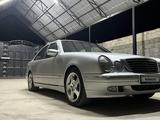 Mercedes-Benz E 320 2001 года за 5 700 000 тг. в Шымкент – фото 3