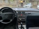 Mercedes-Benz E 320 1998 годаfor2 850 000 тг. в Тараз – фото 4