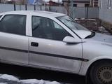 Opel Vectra 1995 года за 600 000 тг. в Актобе – фото 2