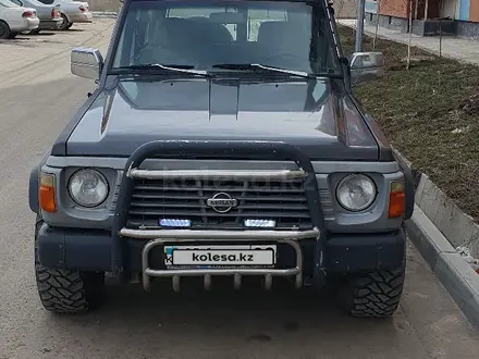 Nissan Patrol 1993 года за 3 500 000 тг. в Алматы
