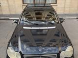 Mercedes-Benz C 320 2001 годаүшін2 800 000 тг. в Алматы – фото 2