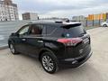 Toyota RAV4 2016 года за 7 800 000 тг. в Актобе – фото 7