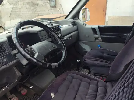 Volkswagen Multivan 1993 года за 2 500 000 тг. в Павлодар – фото 3