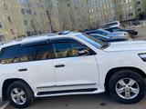 Toyota Land Cruiser 2011 года за 17 100 000 тг. в Актобе – фото 3