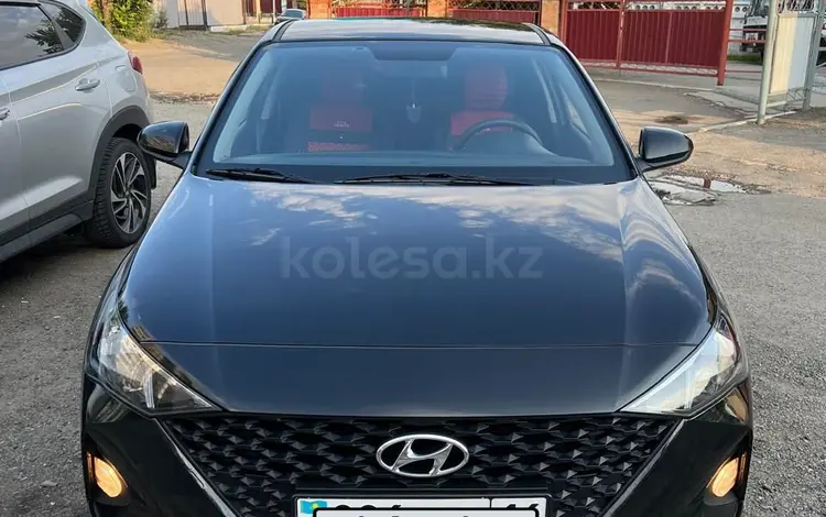 Hyundai Accent 2021 года за 7 700 000 тг. в Усть-Каменогорск