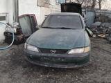 Opel Vectra 1995 года за 10 000 тг. в Семей