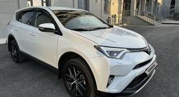 Toyota RAV4 2018 года за 13 500 000 тг. в Шымкент – фото 3