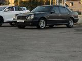 Mercedes-Benz E 280 1997 годаүшін2 100 000 тг. в Талдыкорган – фото 2