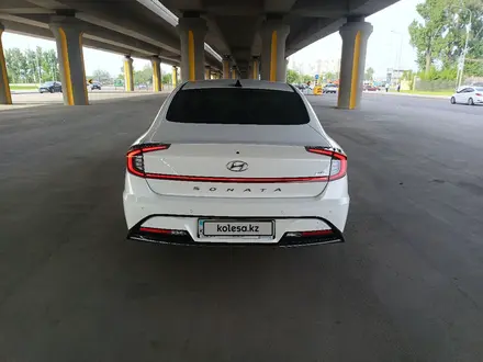 Hyundai Sonata 2023 года за 15 600 000 тг. в Алматы – фото 5