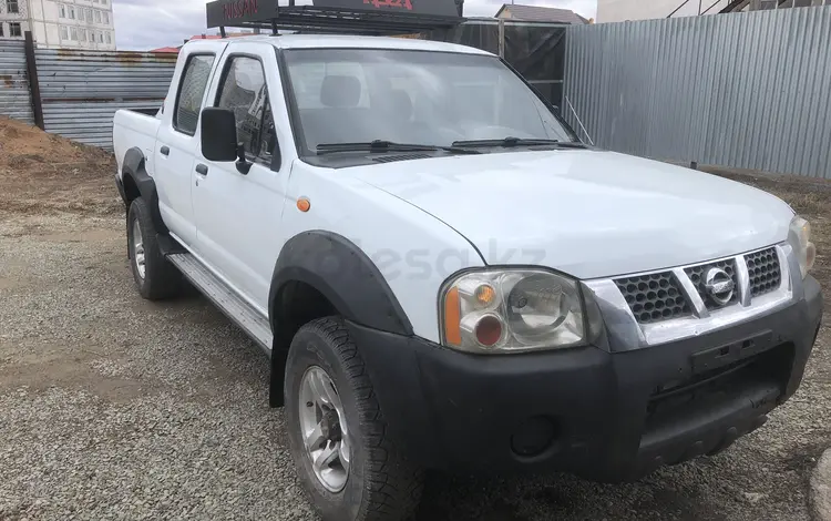 Nissan Navara 2005 годаүшін2 500 000 тг. в Астана