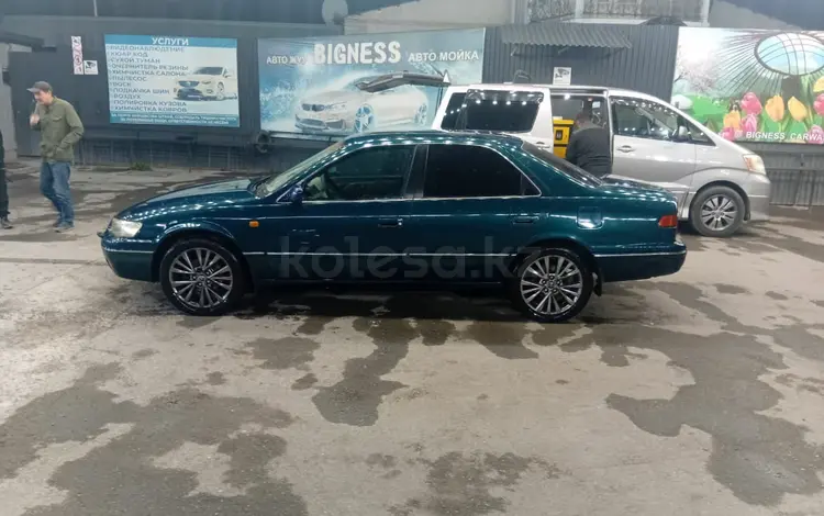 Toyota Camry 1998 года за 3 300 000 тг. в Шымкент