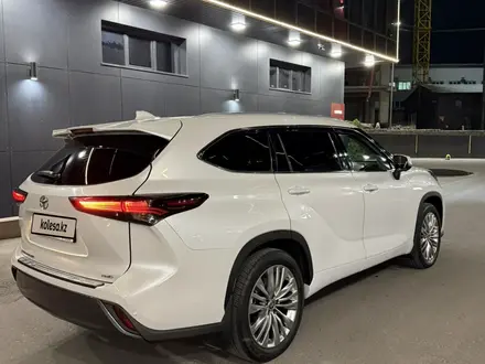 Toyota Highlander 2024 года за 31 500 000 тг. в Алматы – фото 10