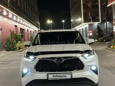 Toyota Highlander 2024 года за 31 500 000 тг. в Алматы – фото 12