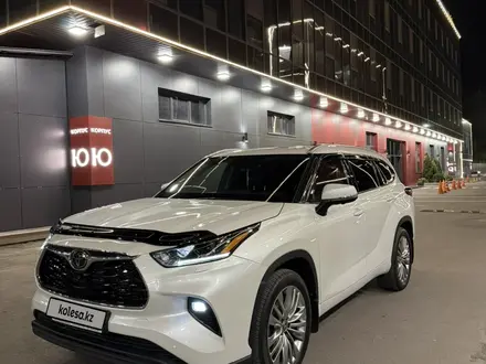 Toyota Highlander 2024 года за 31 500 000 тг. в Алматы – фото 13