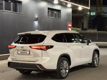 Toyota Highlander 2024 года за 31 500 000 тг. в Алматы – фото 3