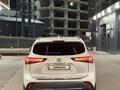 Toyota Highlander 2024 года за 31 500 000 тг. в Алматы – фото 5