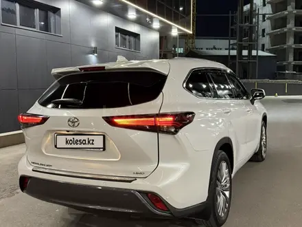 Toyota Highlander 2024 года за 31 500 000 тг. в Алматы – фото 9