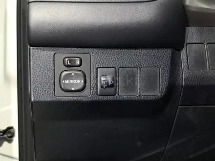 Toyota RAV4 2016 года за 8 450 000 тг. в Астана – фото 13