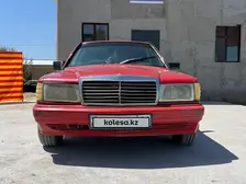 Mercedes-Benz 190, 1988