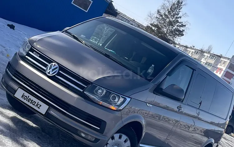 Volkswagen Caravelle 2016 годаүшін11 000 000 тг. в Рудный