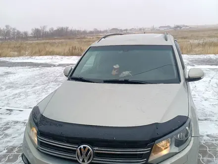 Volkswagen Tiguan 2014 года за 6 800 000 тг. в Караганда