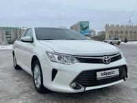 Toyota Camry 2015 года за 10 600 000 тг. в Уральск