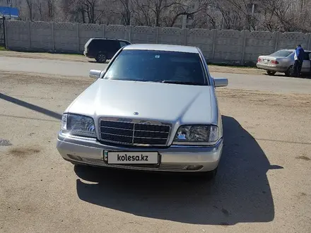 Mercedes-Benz C 180 1995 года за 1 500 000 тг. в Тараз