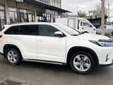 Toyota Highlander 2018 годаүшін18 300 000 тг. в Шымкент – фото 2