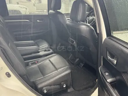 Toyota Highlander 2018 года за 18 300 000 тг. в Шымкент – фото 11
