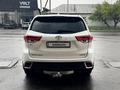 Toyota Highlander 2018 года за 18 300 000 тг. в Шымкент – фото 3