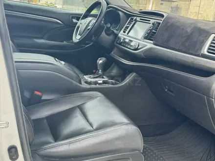 Toyota Highlander 2018 года за 18 300 000 тг. в Шымкент – фото 8