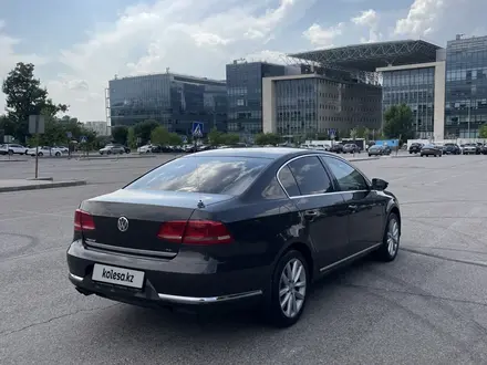 Volkswagen Passat 2014 года за 8 000 000 тг. в Алматы – фото 2