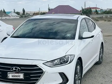 Hyundai Elantra 2018 года за 5 500 000 тг. в Актобе – фото 2