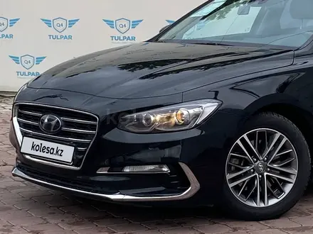 Hyundai Grandeur 2019 года за 11 990 000 тг. в Алматы – фото 2