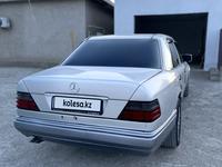 Mercedes-Benz E 280 1993 годаүшін2 100 000 тг. в Кызылорда